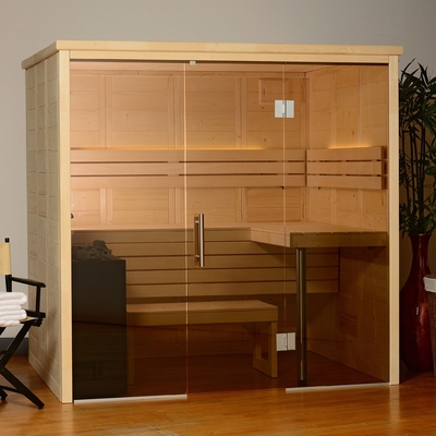 Traditioneller trockener Sauna-Raum der gezierten Innen-Personen-3-4 mit Sauna-Steinen